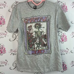 Grateful Dead shirt tee skulls floral flowers T-Shirt with Skeleton Graphic